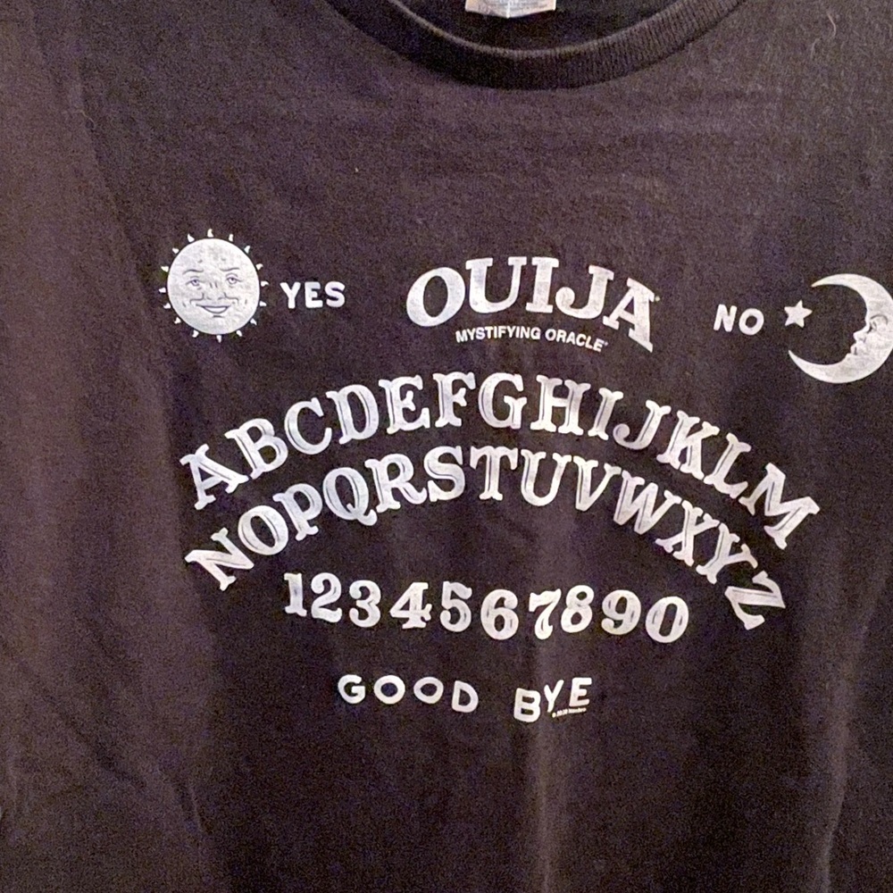 Ouija Board Youth T-Shirt Size Medium * UPDATED*